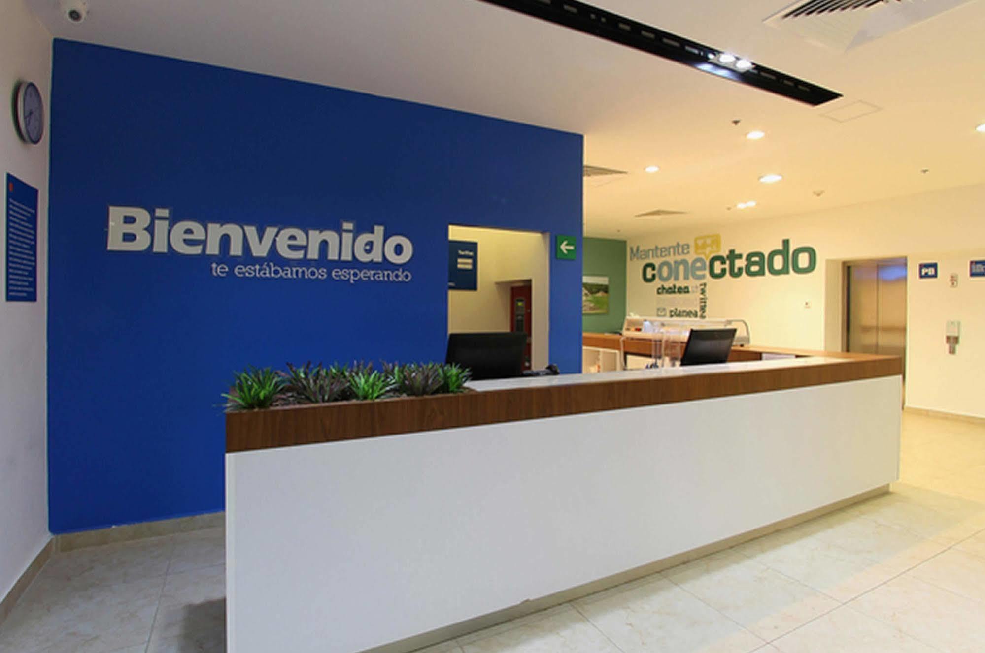 Hotel One Irapuato Exterior foto